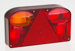 Rear lamp with  a fog lamp,  bayonet plug, left