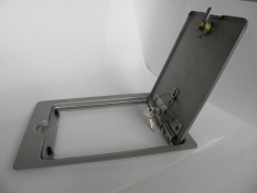 Filler flap 245x190 with lock